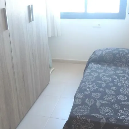Apartament Agusti Ампоста